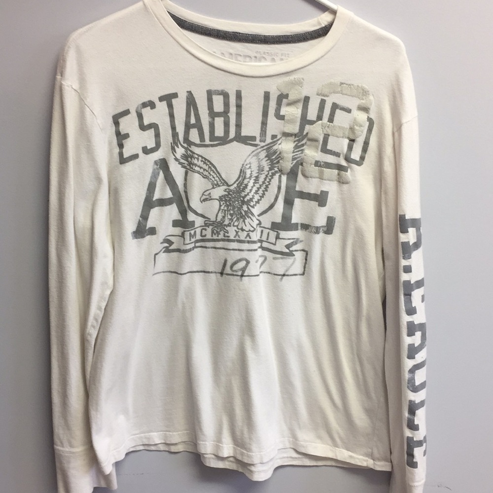 Men’s American Eagle long sleeve Tshirt size M